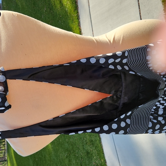 BCBGMAXAZRIA Silk Halter Dress - Size 0 - Picture 7 of 12